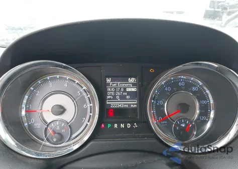 2014 Chrysler Town & Country Touring из США, поврежденный, VIN 2C4RC1BG3ER160420